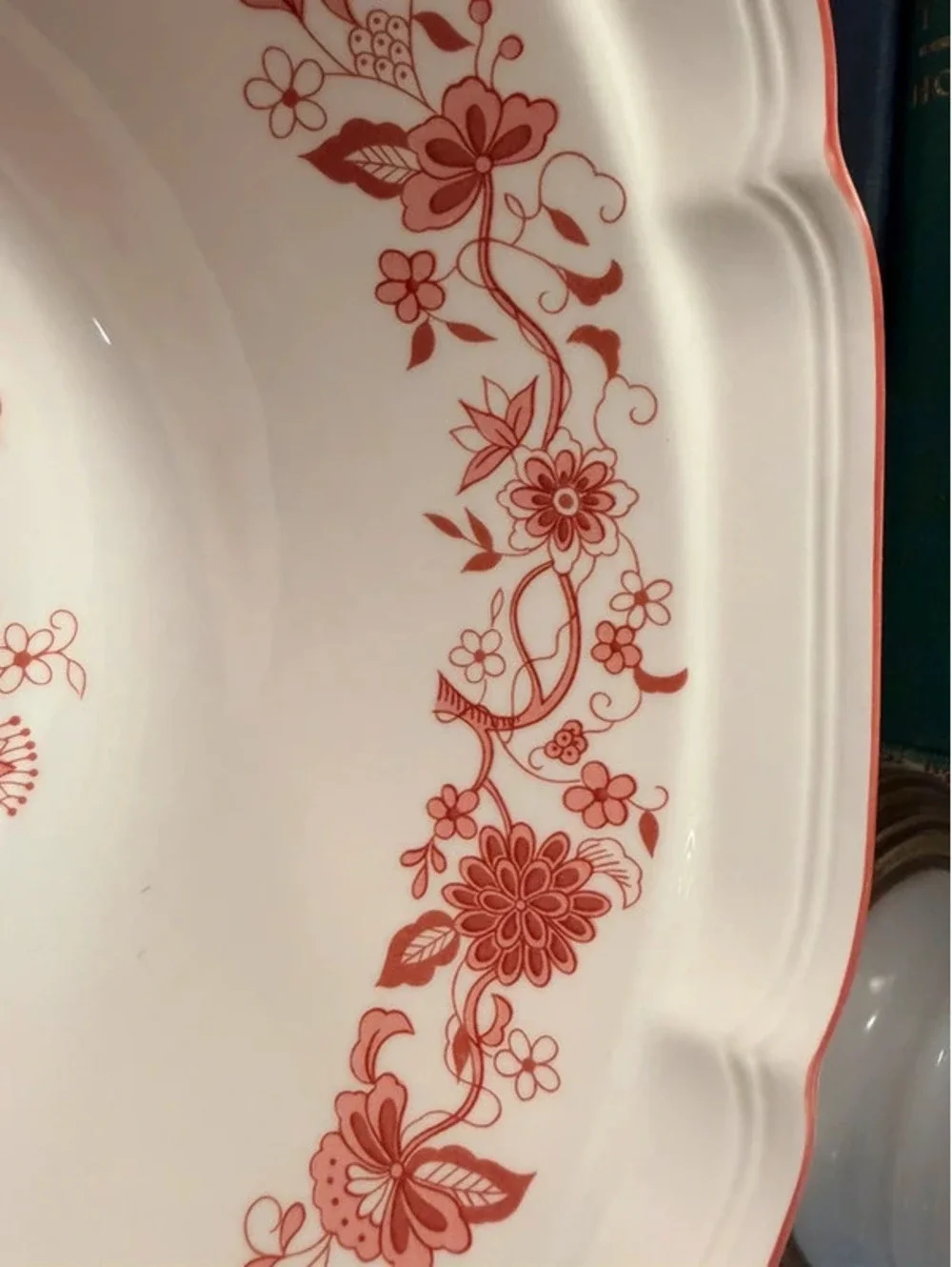Pink Floral Ceramic Serving Bowl Scalloped Rim 11” Cottage Farmhouse